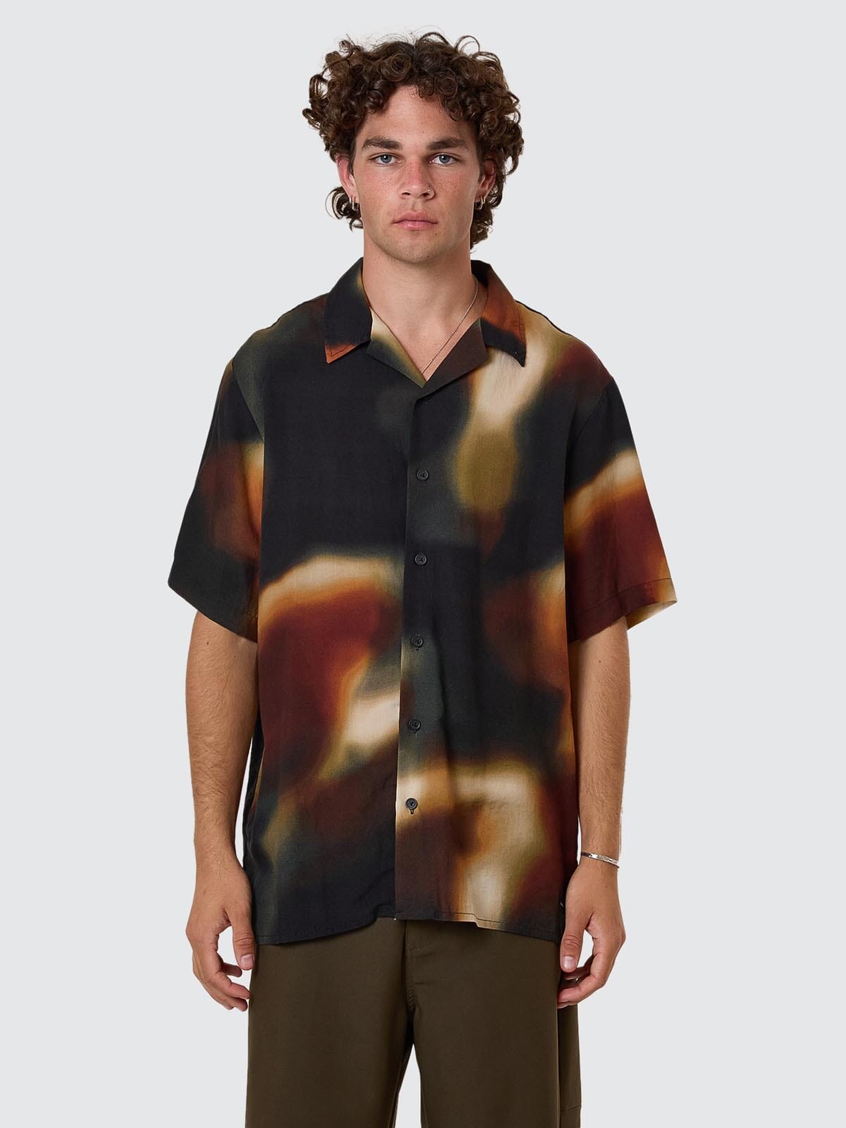 Metamorphic Daze Bowling Shirt - Black