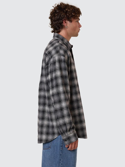 Barrio Long Sleeve Flannel Shirt - Black