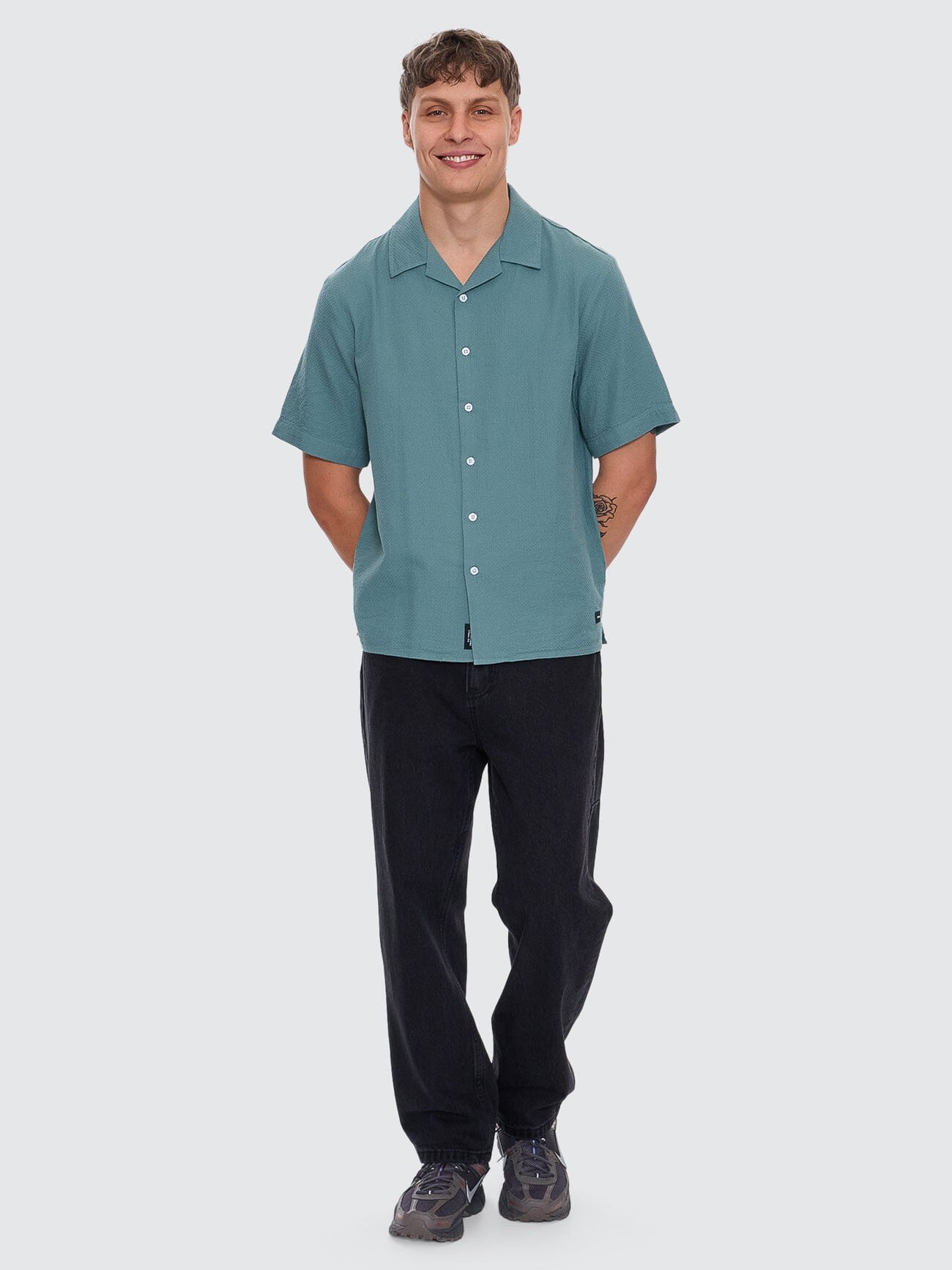 Walks of Life Bowling Shirt - Chinois Green